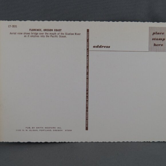 Vintage Postcard - Florence Oregon Aerial Photo - Smith Western - Picture 2 of 4